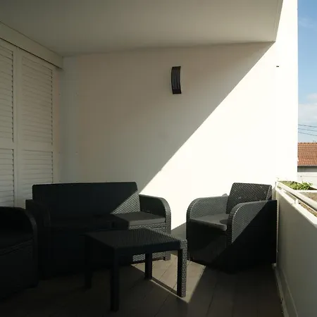 Appart'Hôtel Saint Exupery Besançon Extérieur photo
