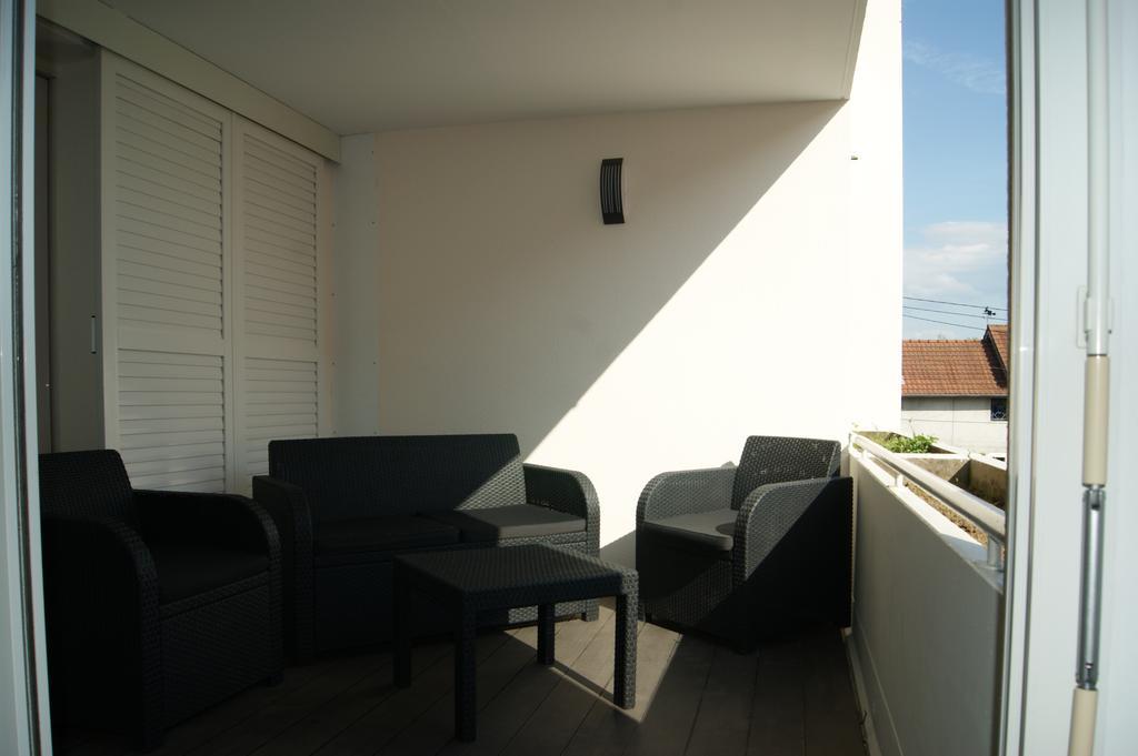 Saint Exupery Apartment *